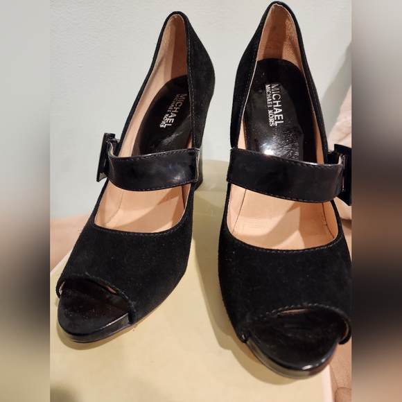 Black Michael Kors Open Toe Heels - Picture 3 of 9